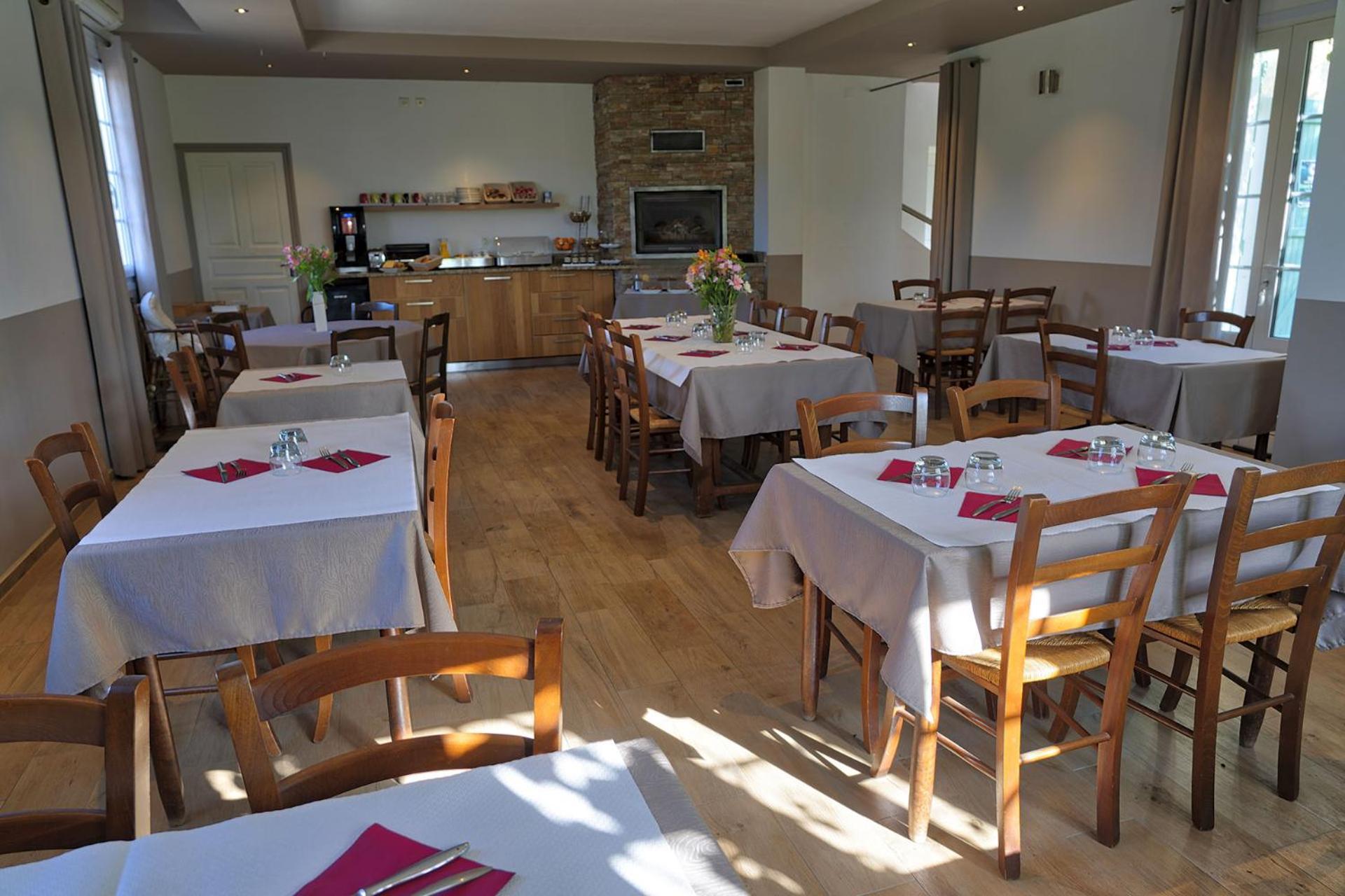 Auberge Les Oliviers Lucciana  Bagian luar foto