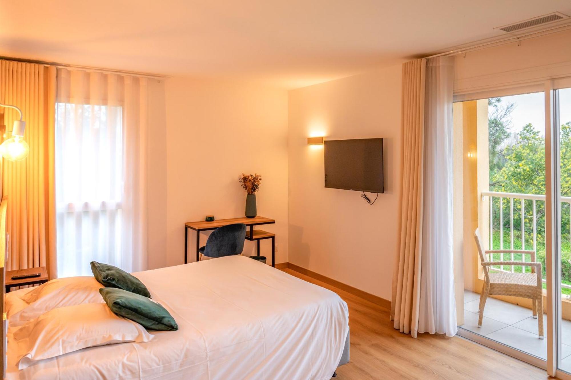 Auberge Les Oliviers Lucciana  Bagian luar foto